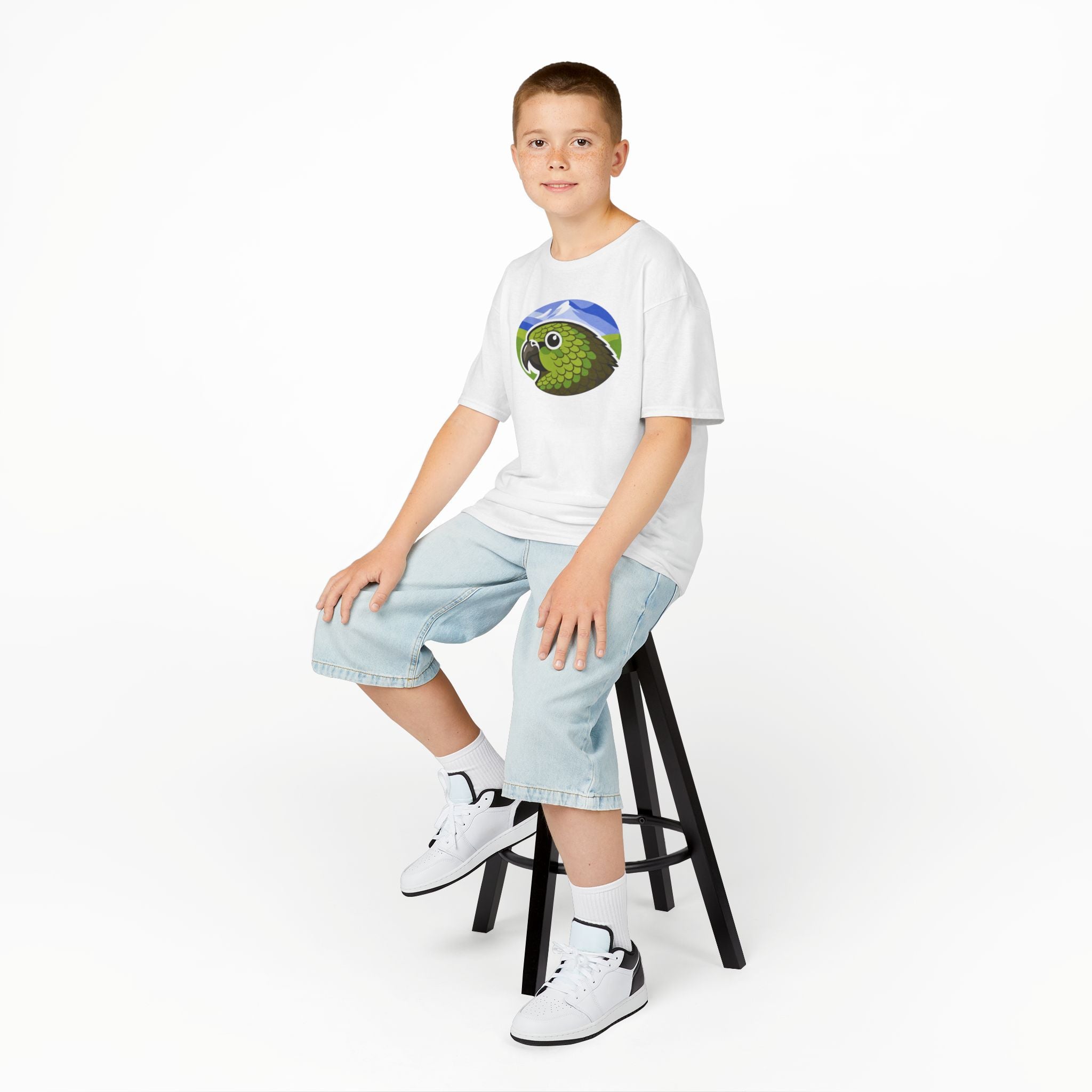 T-shirt — Green Kea Bird Graphic Shirt